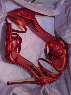 Nine WestWomen's Lartay Embellished Strappy Stiletto Dress Sandals  Size 7.5